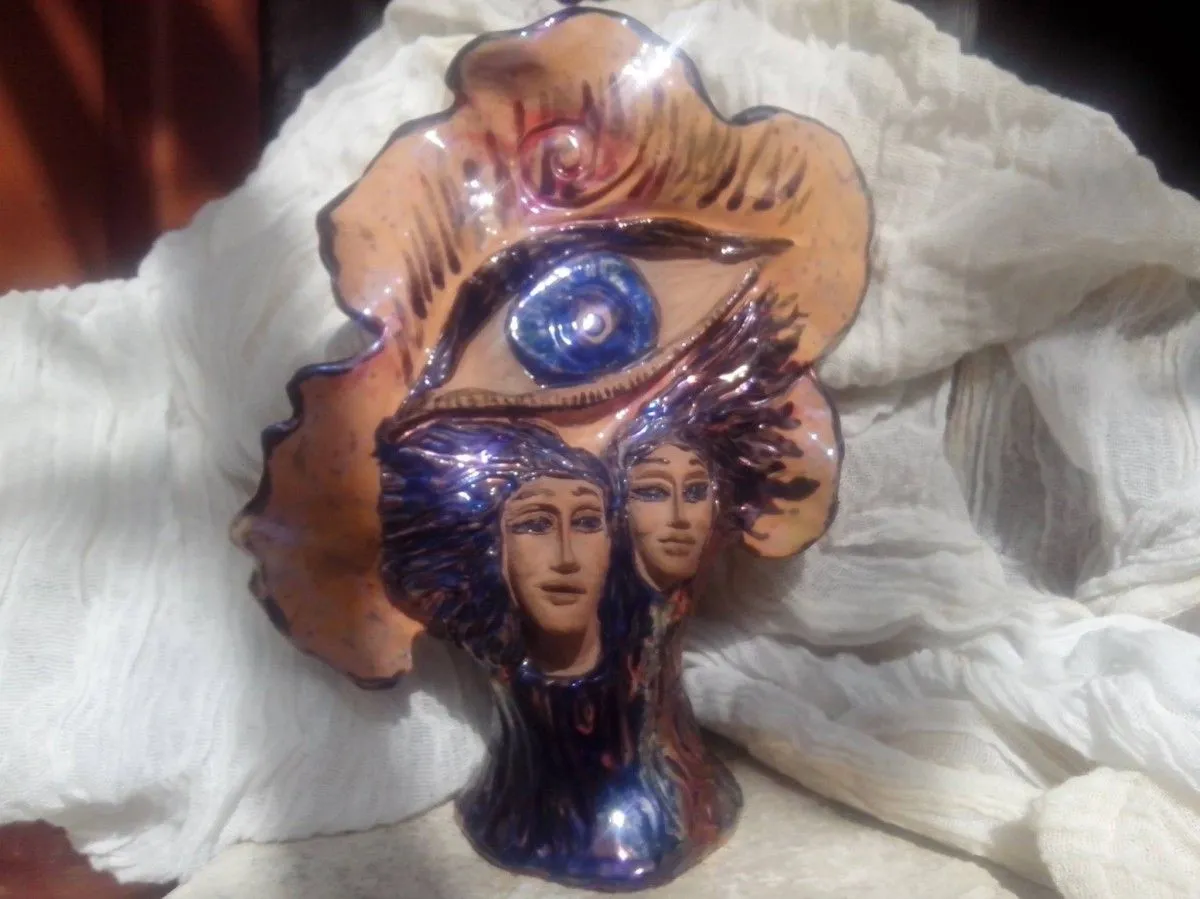 " THE TREE OF LIFE ", œuvre de HELLENI YIANNAKOULAKOU