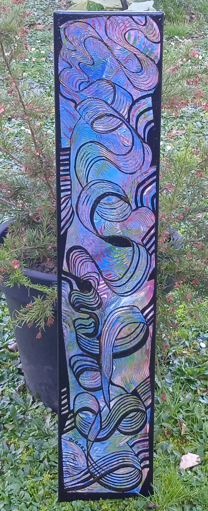 NÂHË, artwork by Brigitte Lambert