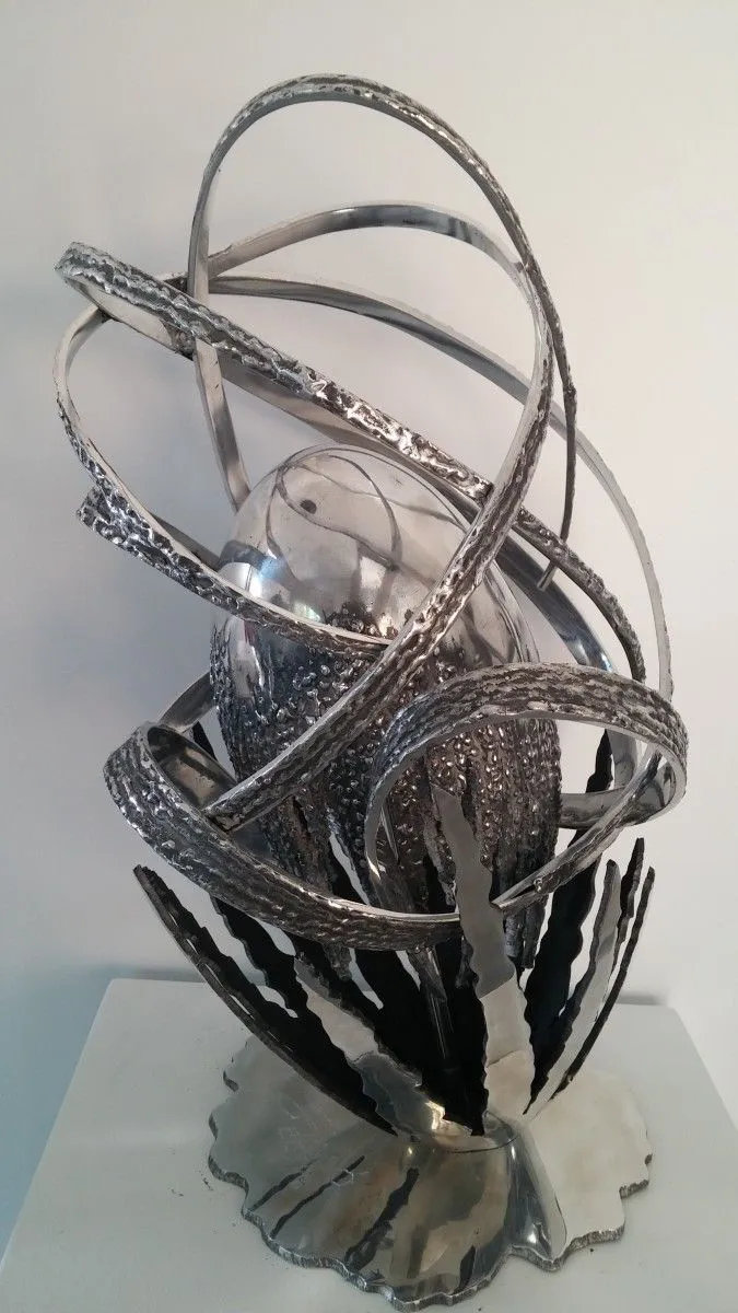 CHAOS IN THE UNIVERSE, œuvre de BELA SIMO