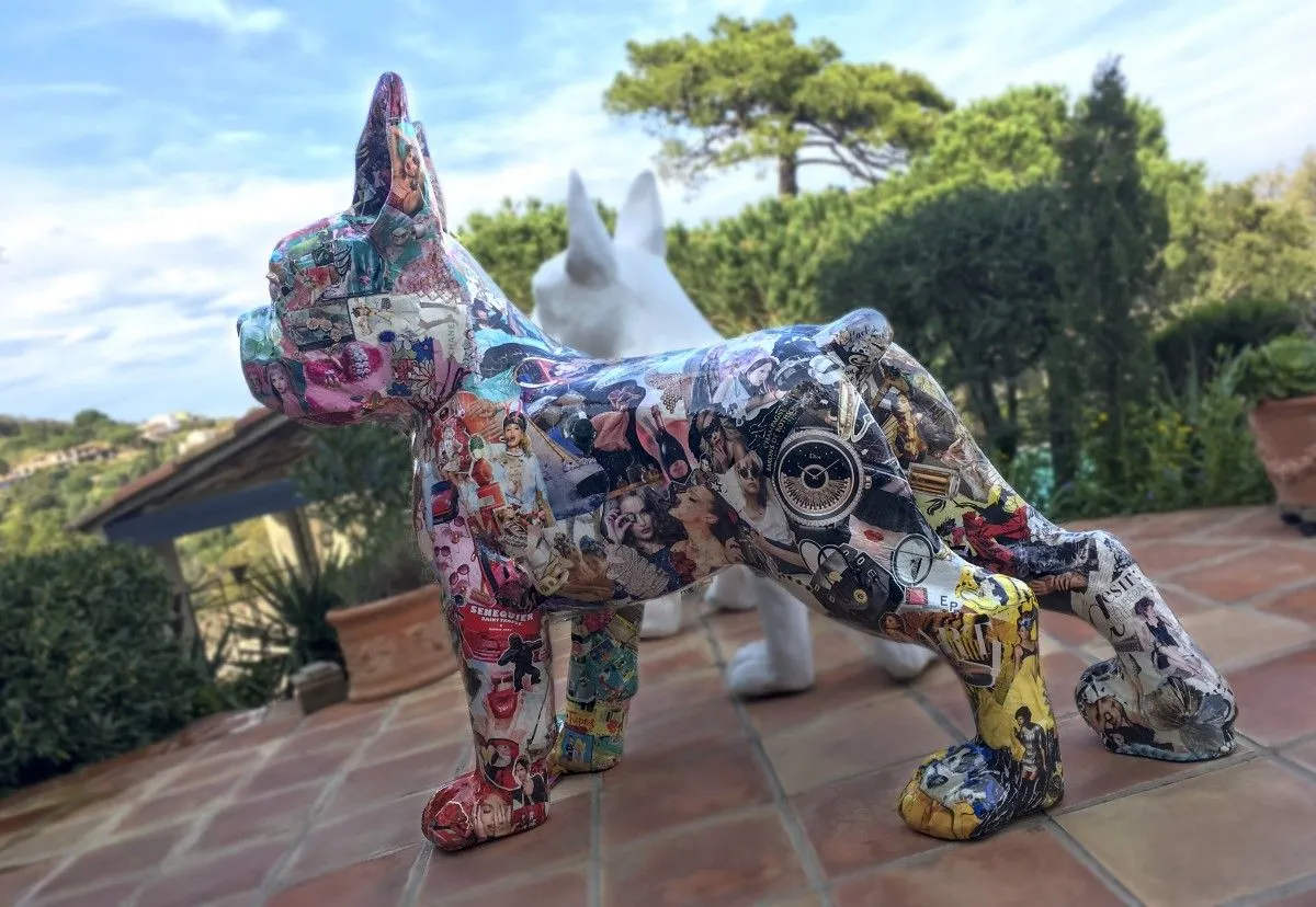 Bouledogue saint tropez, œuvre de Evelyne Paradeis