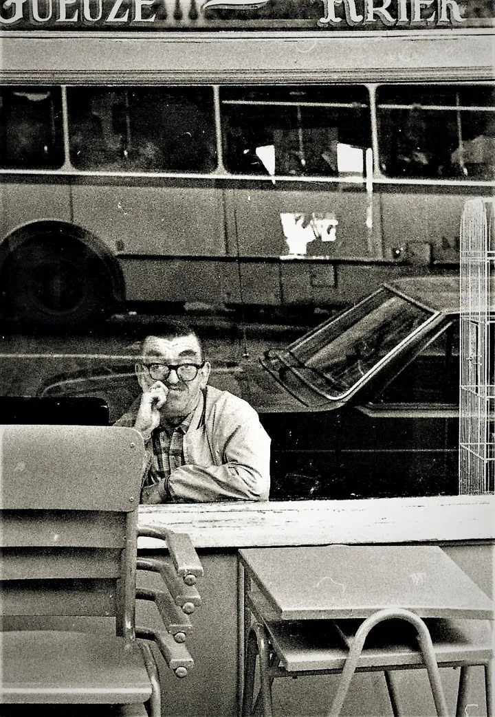 Au bistrot, œuvre de Julien Nalia