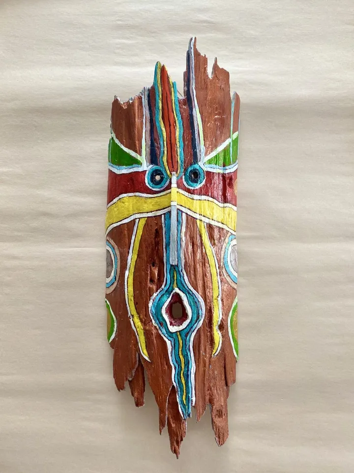 Masque Mikmaq, artwork by Denis Roucau