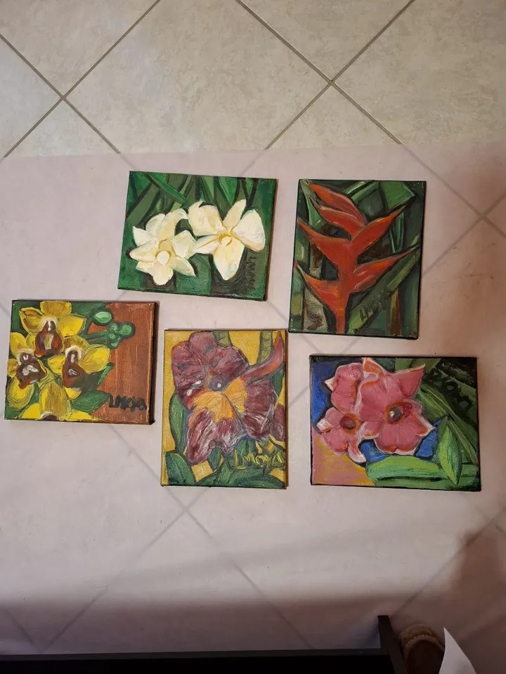 Four orchids and a heliconia, artwork by Ligia Moya