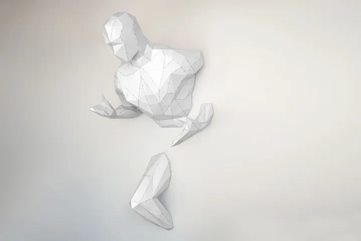 Running man papercraft sculpture, artwork by Eric François