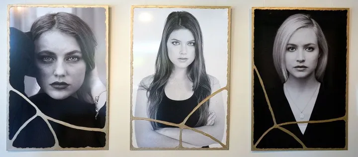 The Triptych of the Muses, œuvre de Luc Van Hoorick