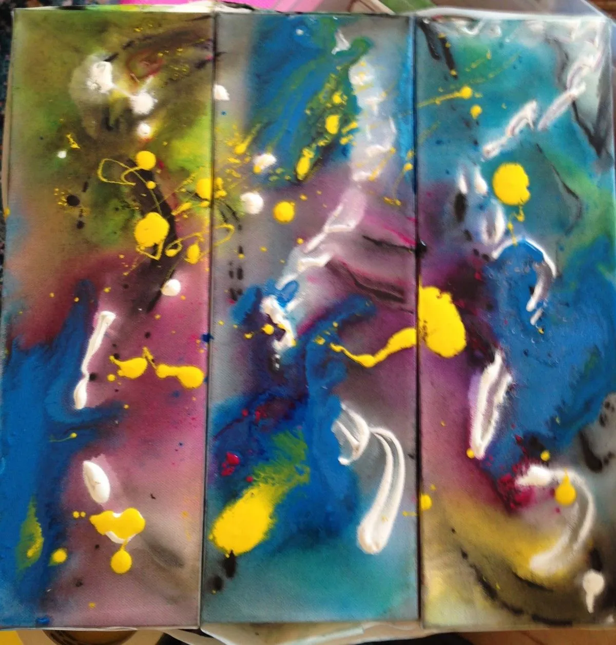 Colour play, œuvre de Tegwyn Fietze