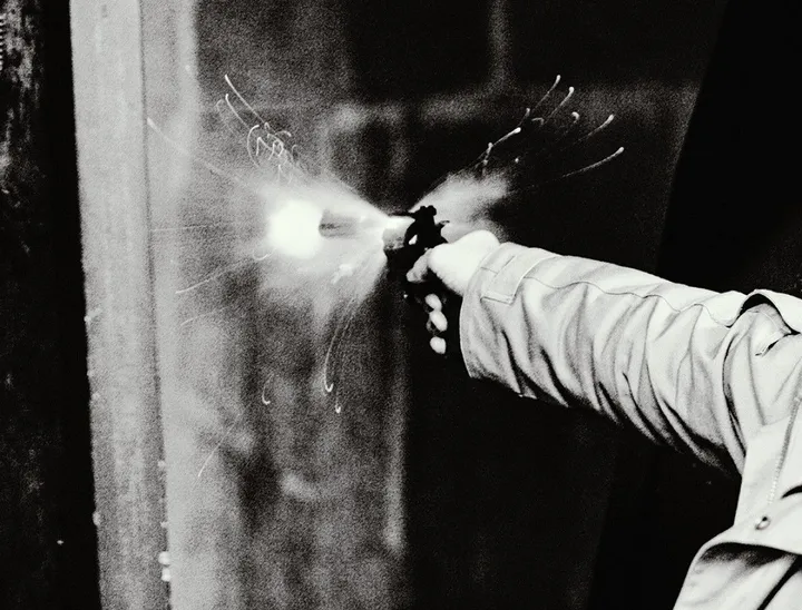 Can u hear my Gun ?, œuvre de Miguel Duvivier