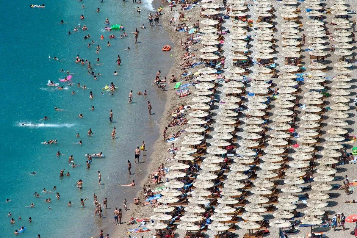 Seaside Beach #1/9 - Limited Edition #1/9, œuvre de Art Zamur