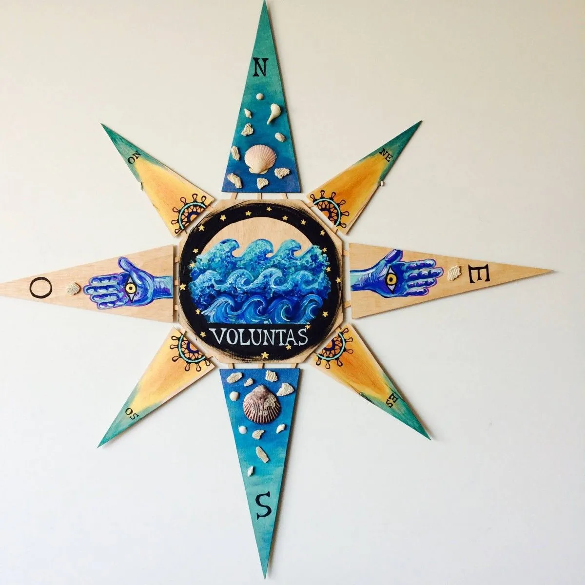 subjective compass, artwork by Sophie Caceres Kipfer