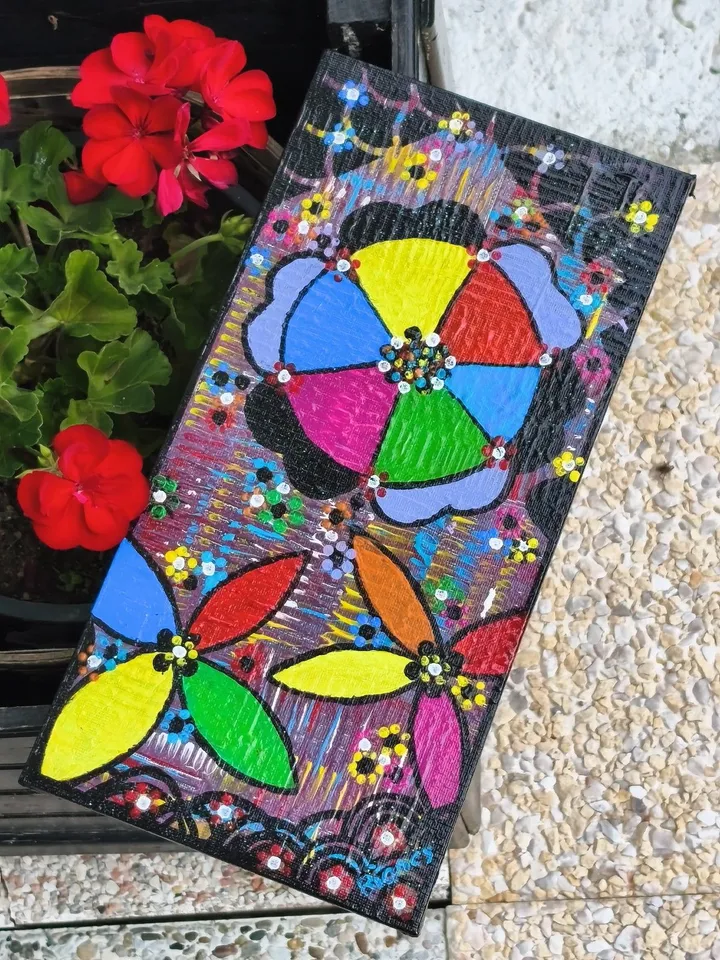 PYPÛ, artwork by Brigitte Lambert