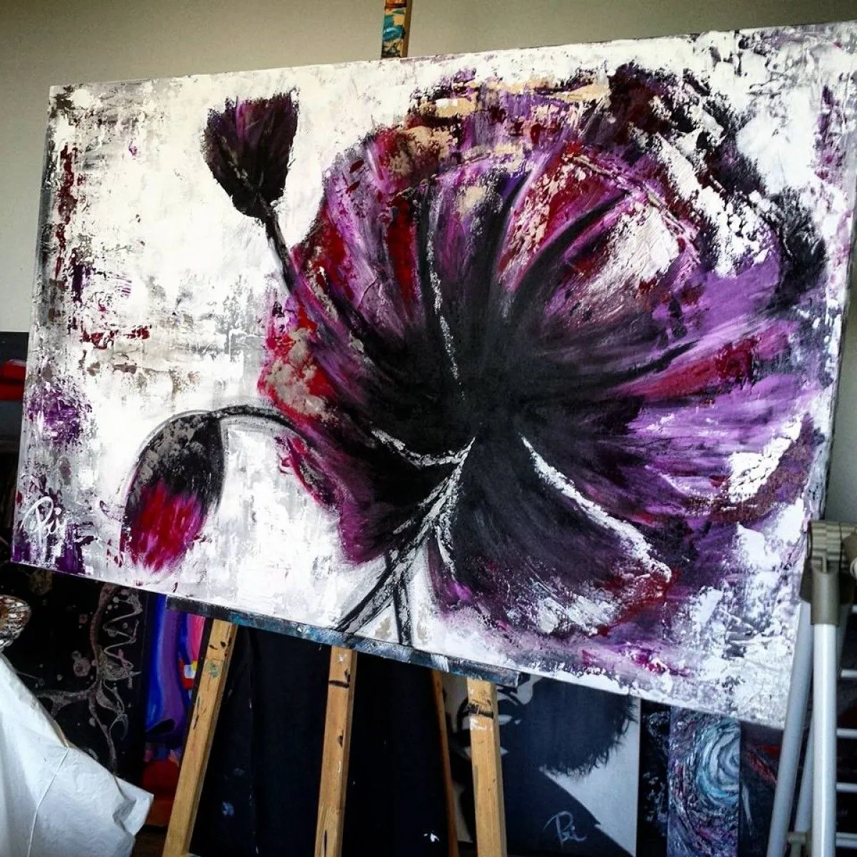 Superficial Flower, artwork by Priscilla Charbonneau