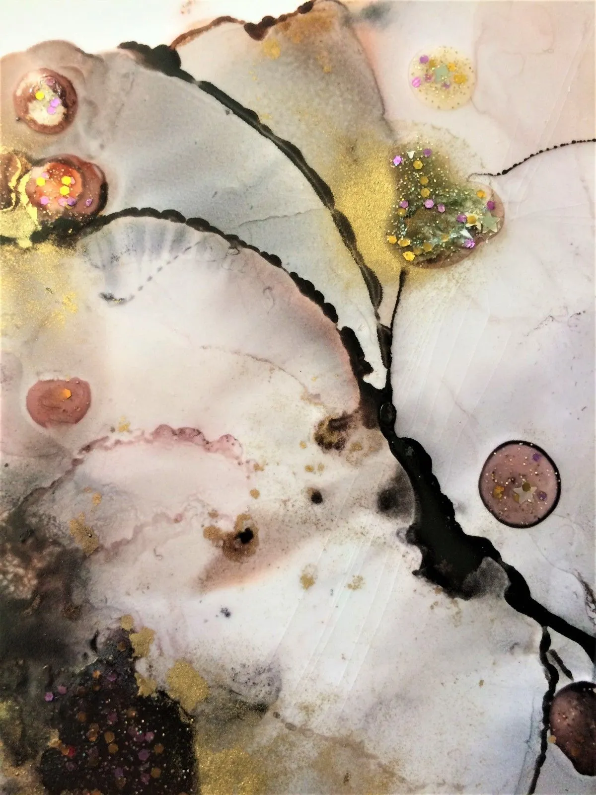 pearly dreams, œuvre de alexandra simanndani