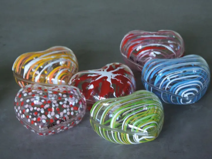 Coeurs, artwork by Rita Vandenherrewegen