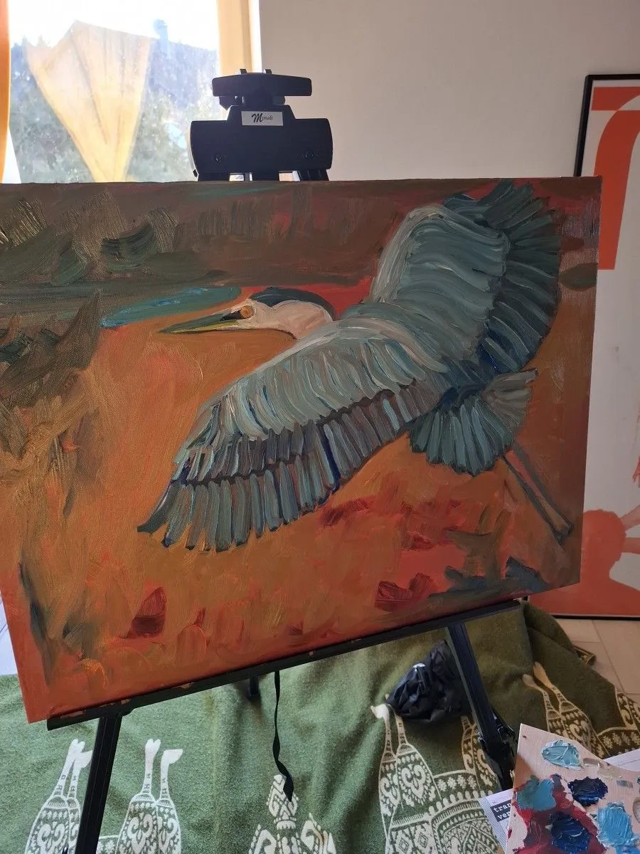Heron in flight, artwork by Ligia Moya