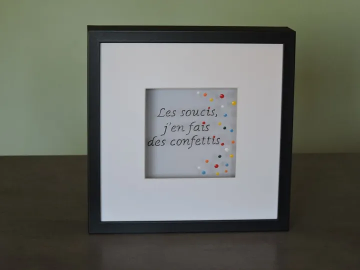 Les soucis j'en fais des confettis, artwork by Rita Vandenherrewegen