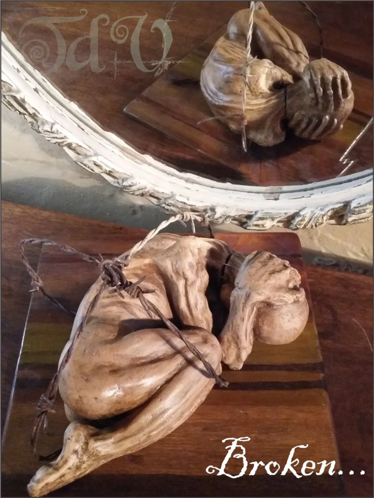 Broken, œuvre de Tharine de
