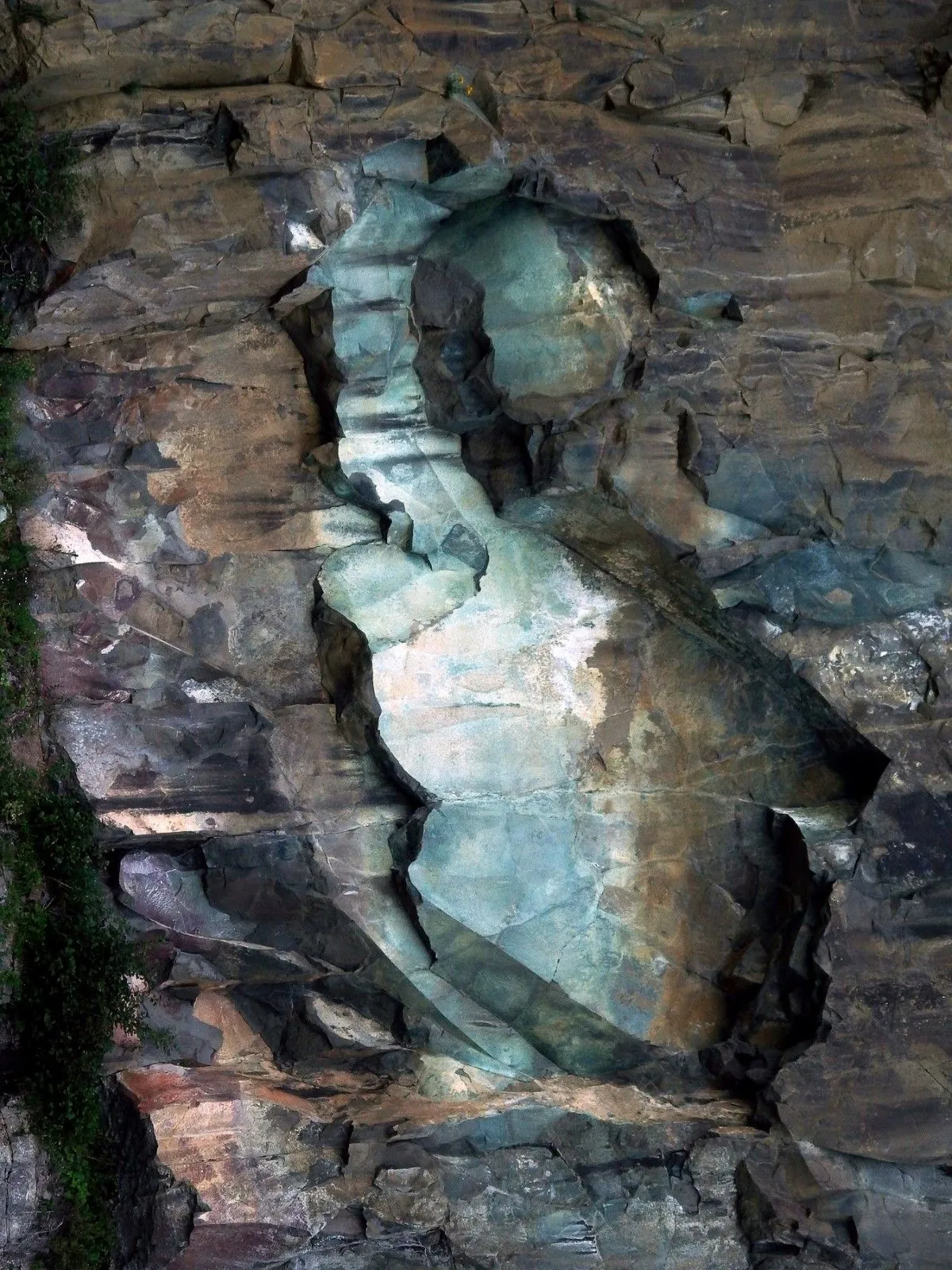 LA PROPOSITION I   3 de 4, artwork by Edouard Mosseau