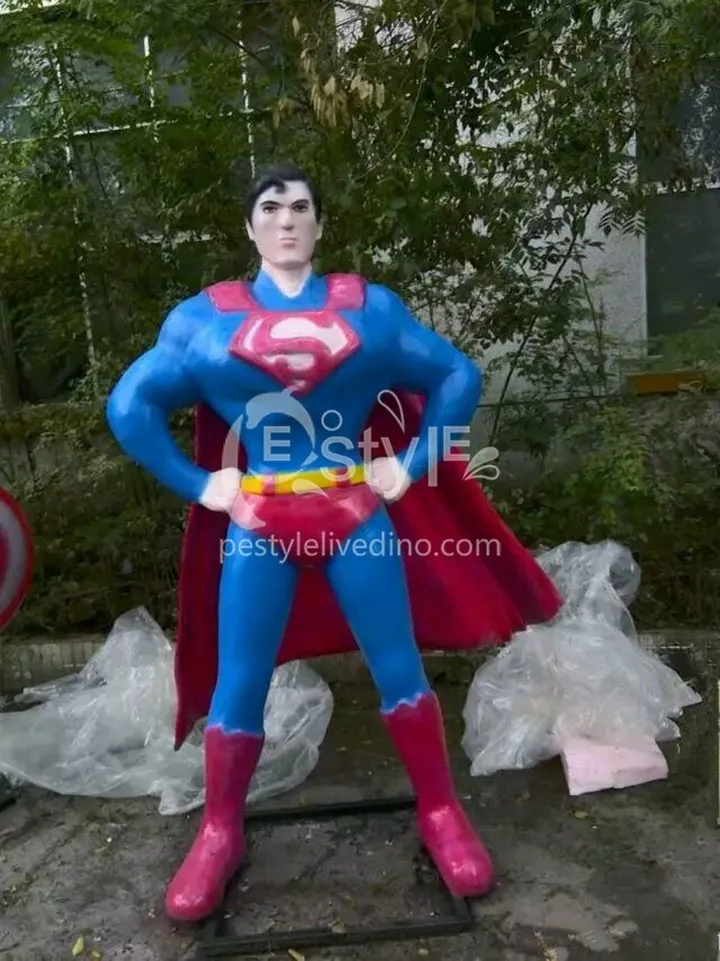 Character Statues Superman figure, œuvre de pestyle livedino