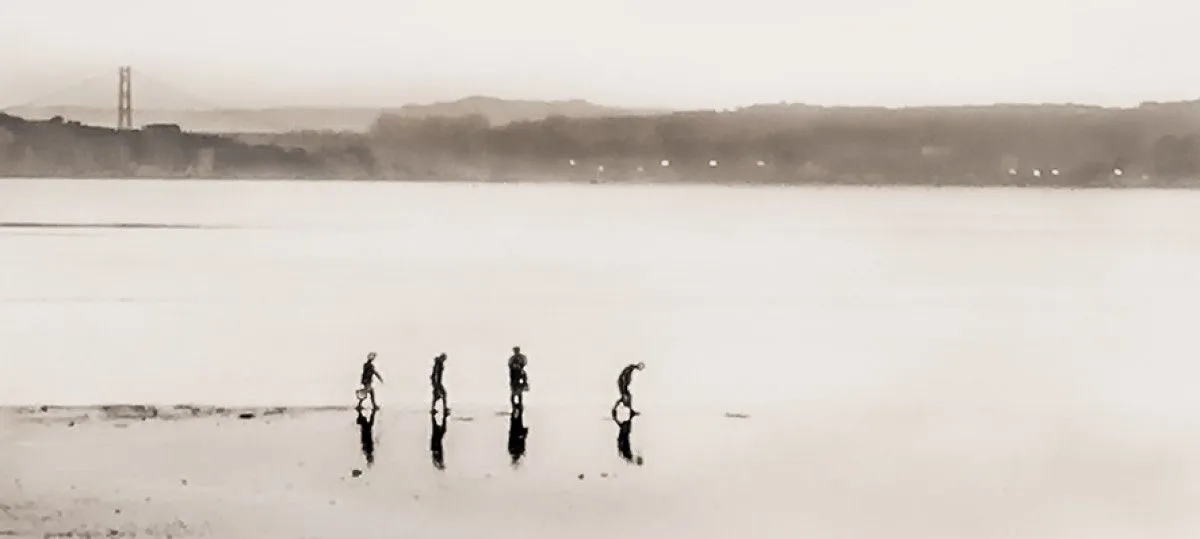 Water Silhouettes, artwork by Guta De Carvalho