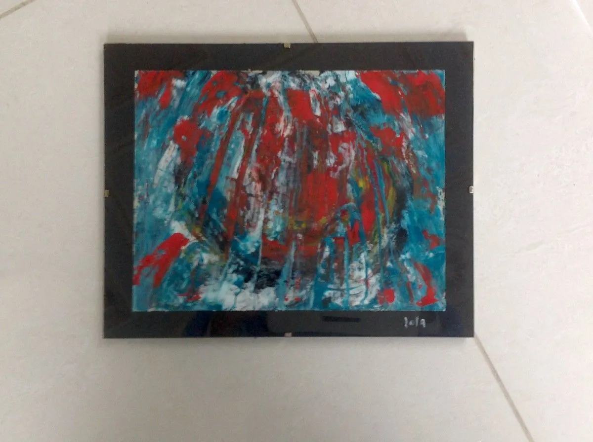 Volée En éclats, artwork by Lola Latulippe
