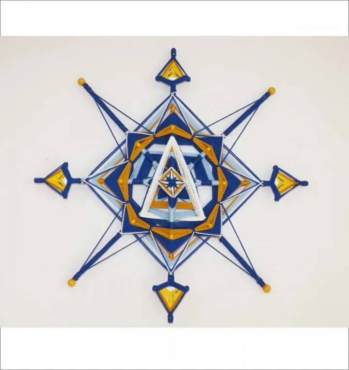 Mandala «Étoile polaire», œuvre de Daniele Petersen