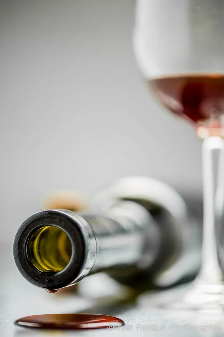 the last drop of wine 0.5, artwork by Maël Renault