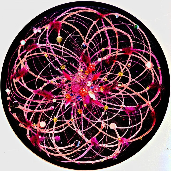 Violet Love-Joy Explotion, artwork by Marcela Gutiérrez