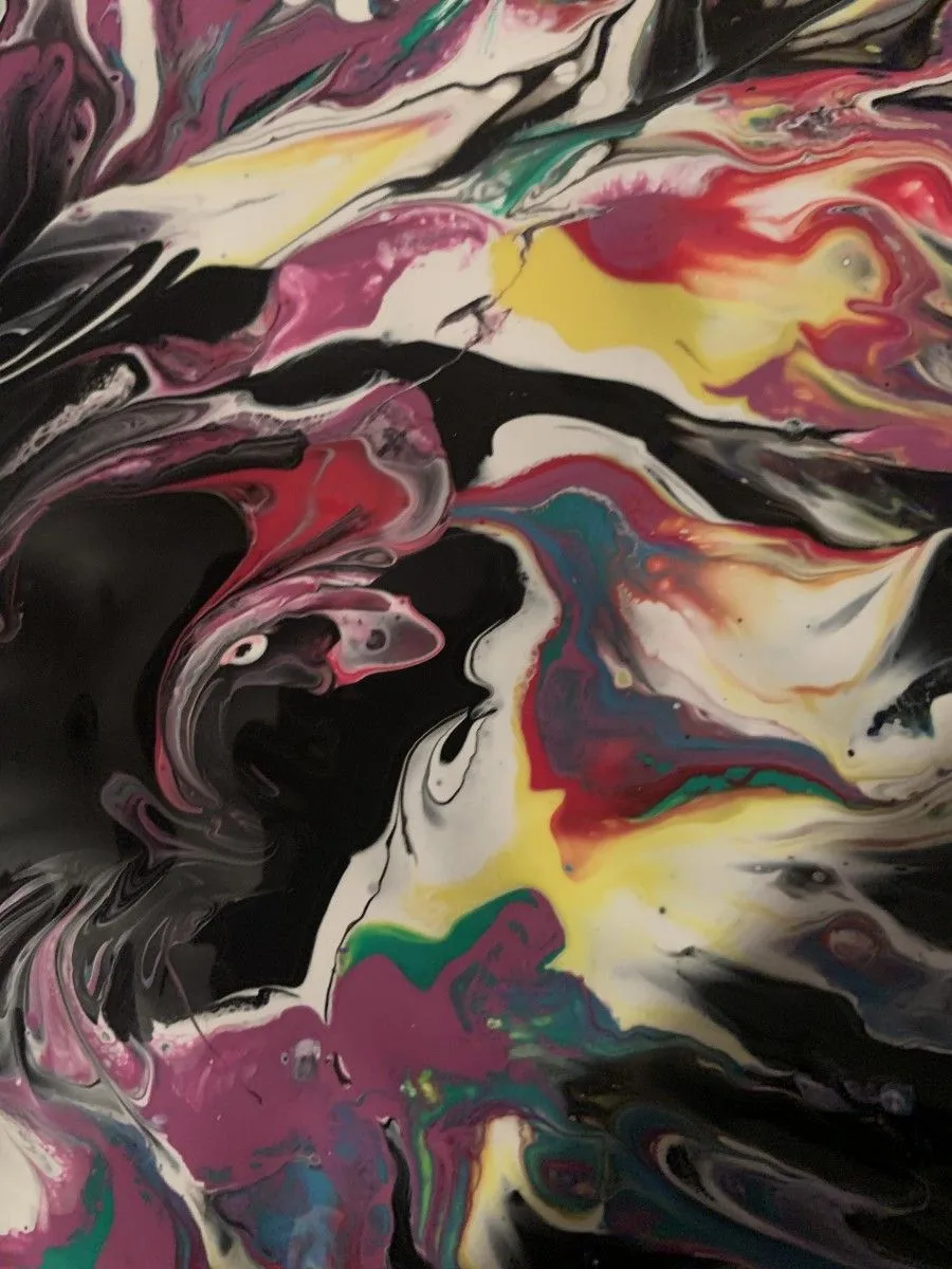 Cœur en feu, artwork by Anne Cellier