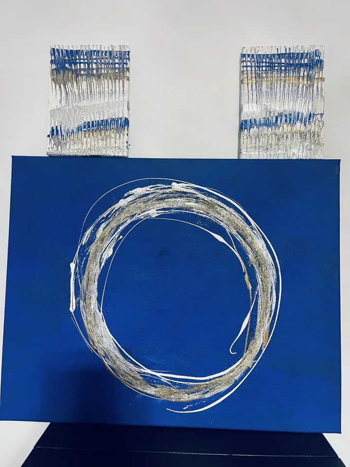 Cercle vicieux, œuvre de Ikram Essanaani
