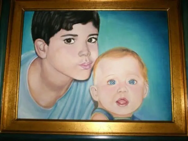 Mis hijos, pequeños, artwork by Ligia Moya