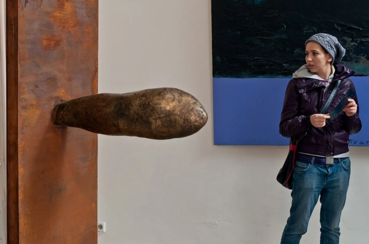unexpected, œuvre de marius leonte