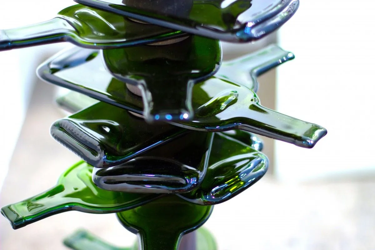 Spin The Bottle, œuvre de Lourdes Torgersen