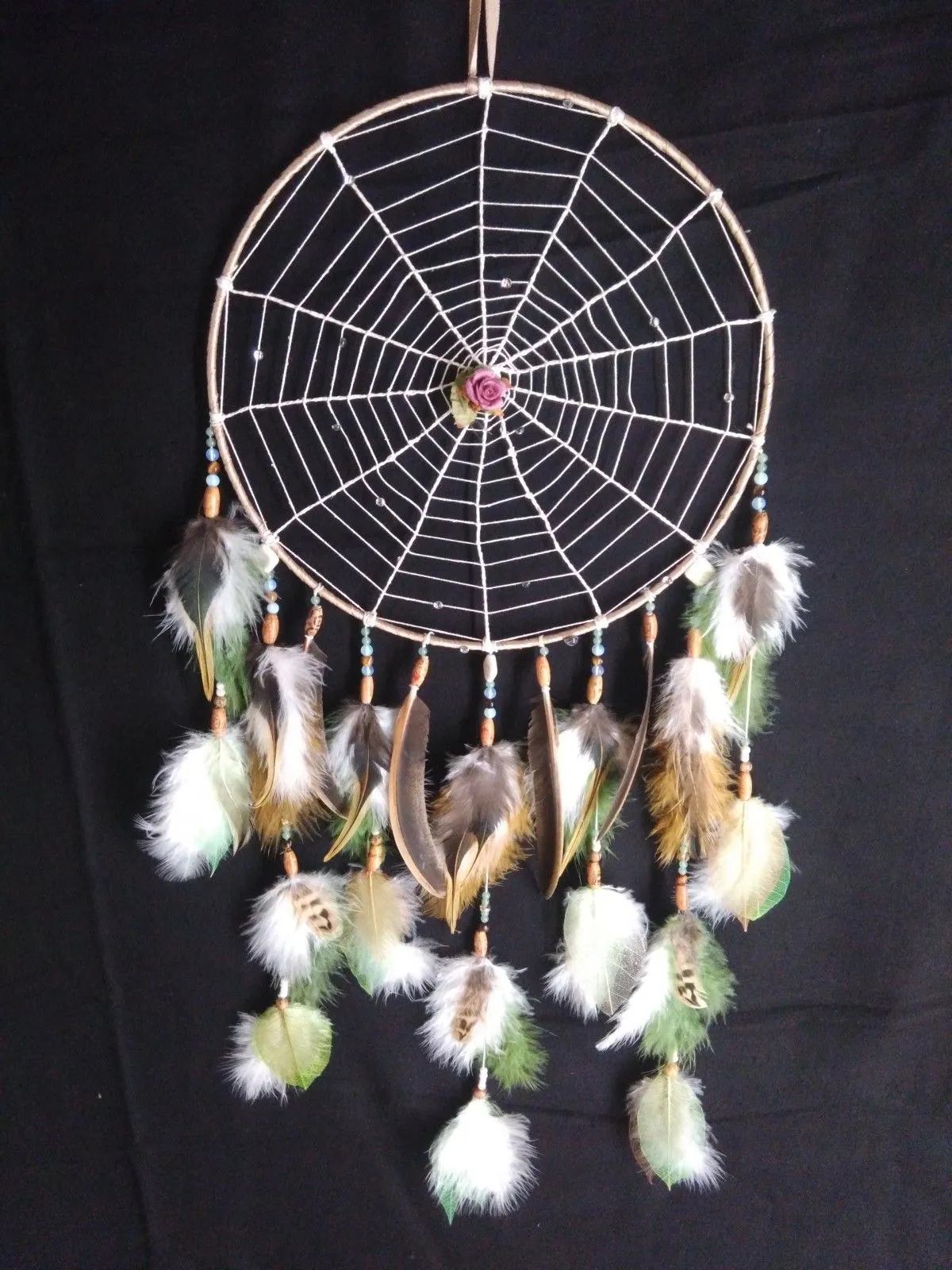 Capteur de rêves "ROSEE DU MATIN" (tissage spécial araignée ! pierres semi précieuses), artwork by Martine THOMAS