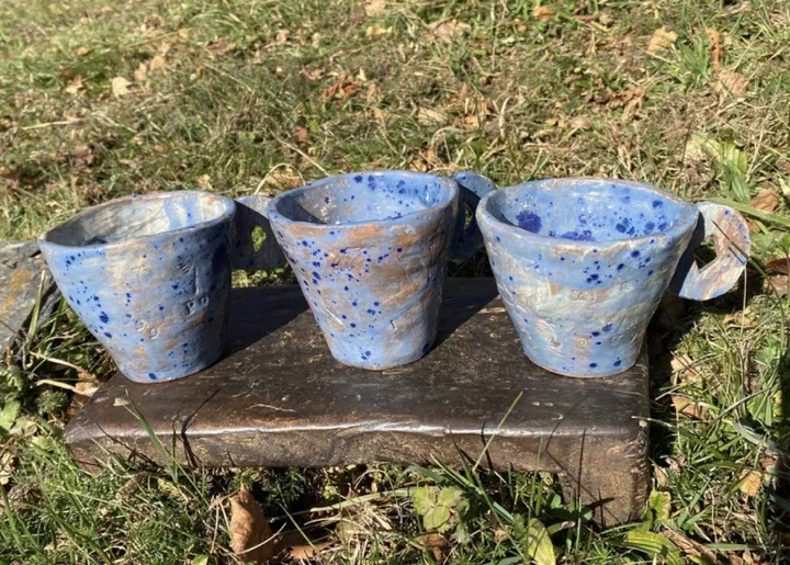 Trio bleu, artwork by Anne Cellier