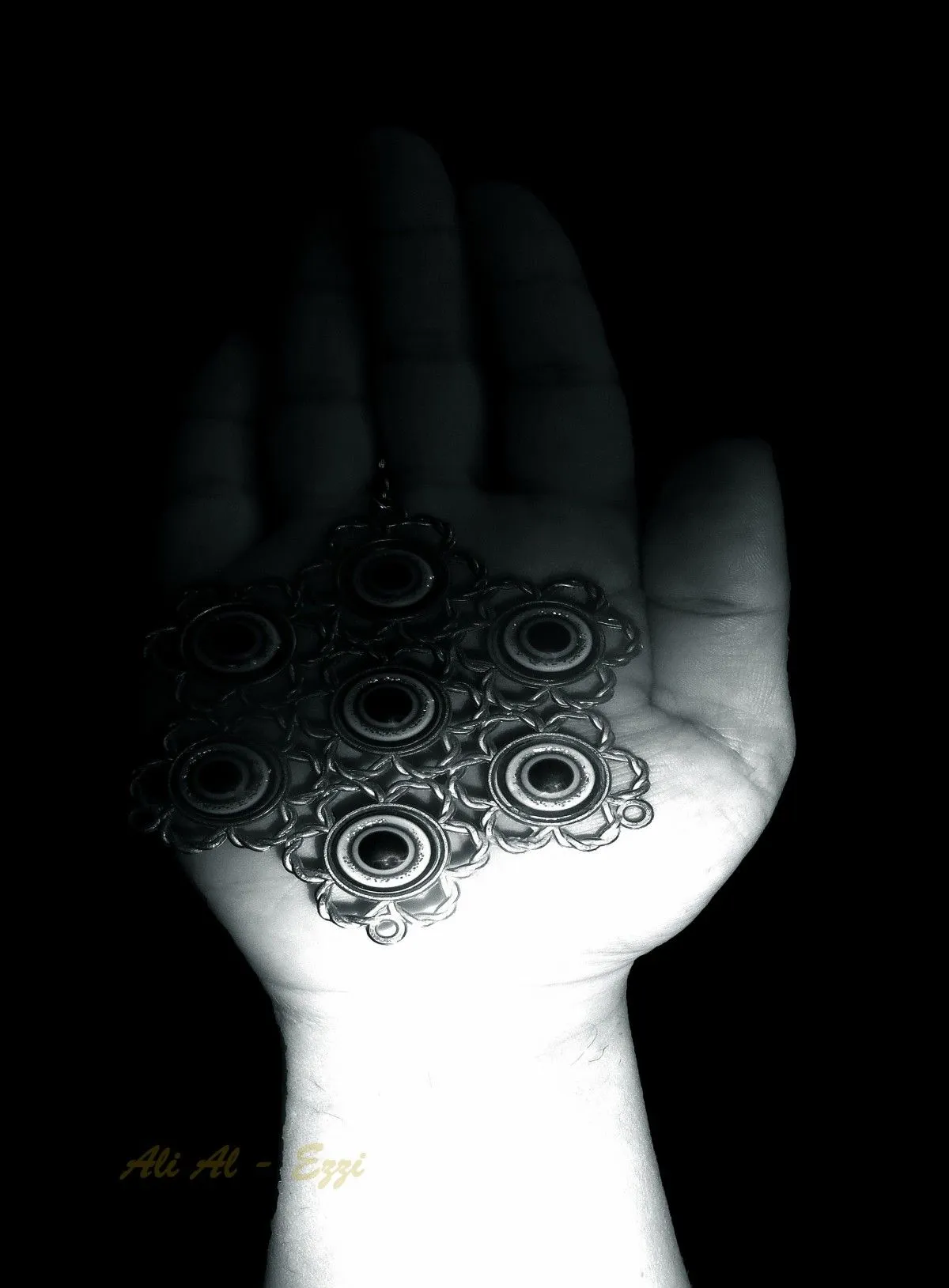 Seven Eyes, artwork by Ali AlEzzi
