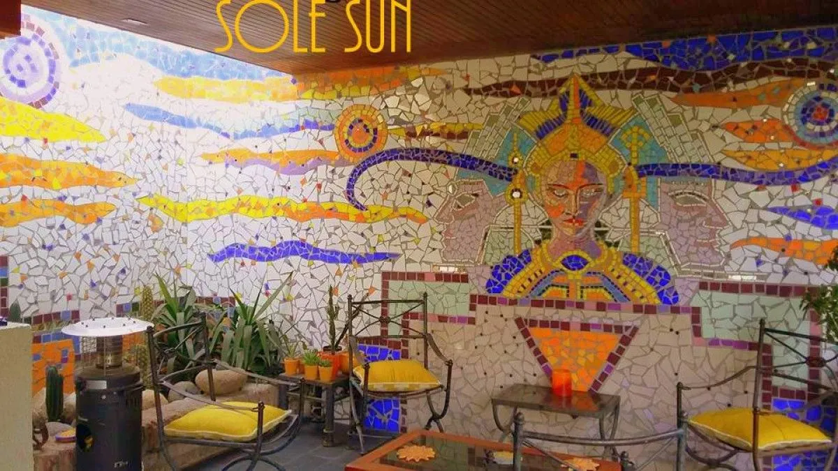 *LA REINA DEL DESIERTO*, artwork by Sole sun