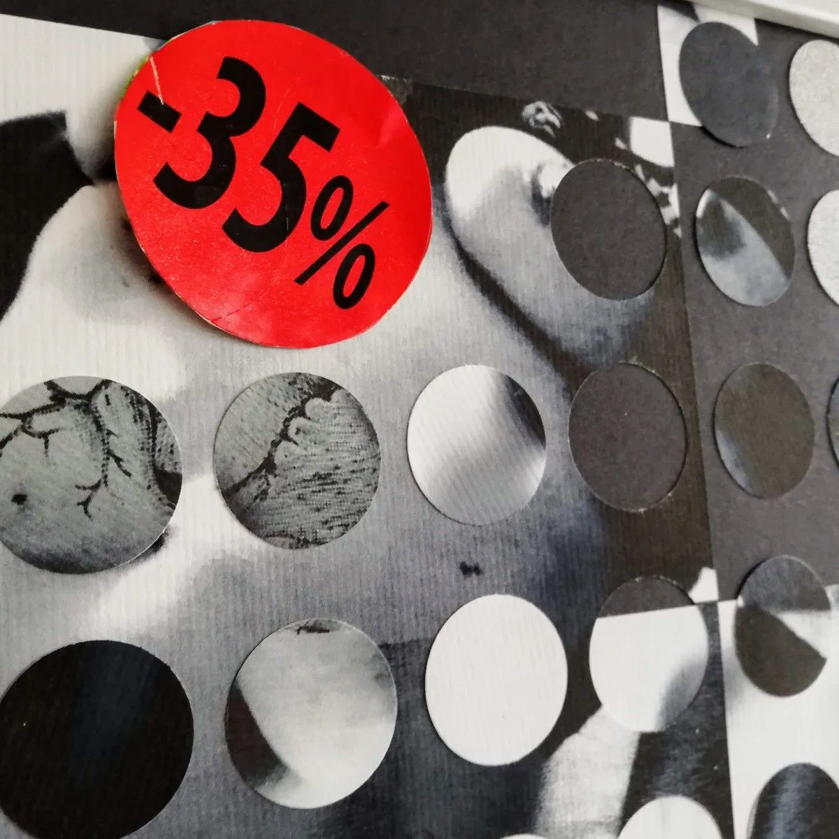 Sconto 47., œuvre de Mojca Senegacnik