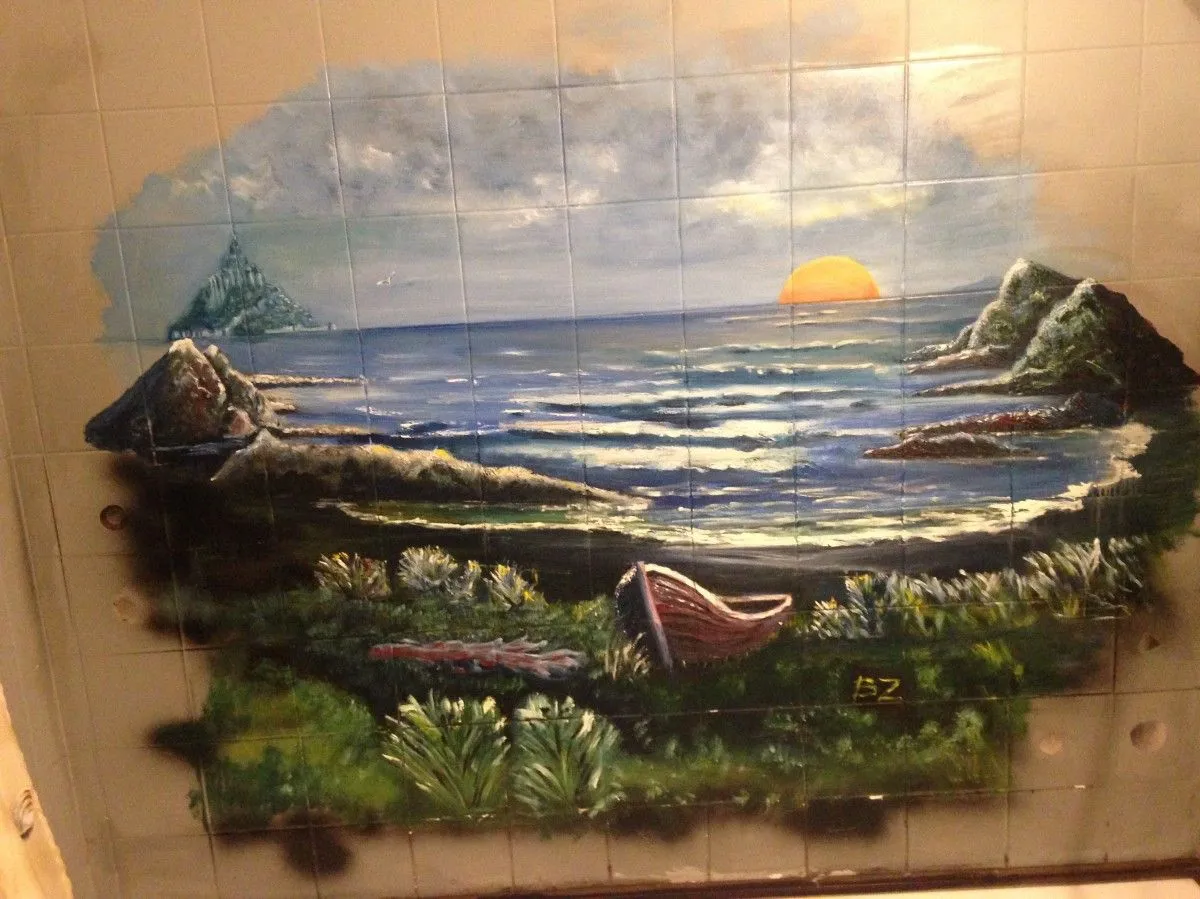 fresque salle de bain, artwork by bernard zappella