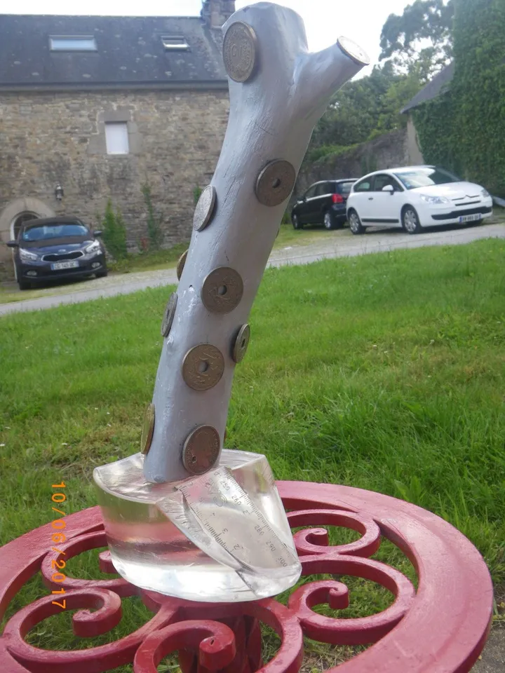 arbre d'argent, artwork by Richard webb