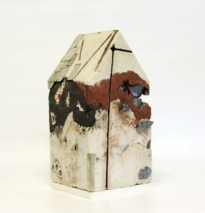 Mnemonic House #4, artwork by Helena Sahm