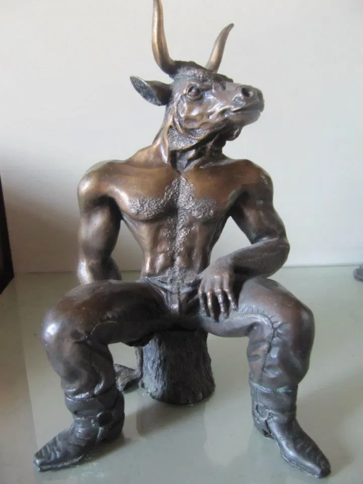 minotauro, œuvre de Julio Cesar