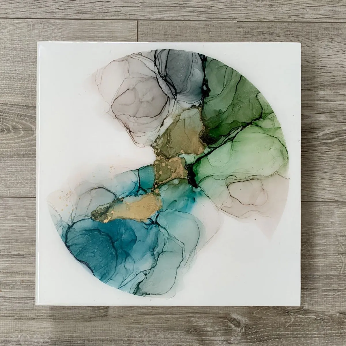 PRESQUE, œuvre de Marie-Eve Soucy