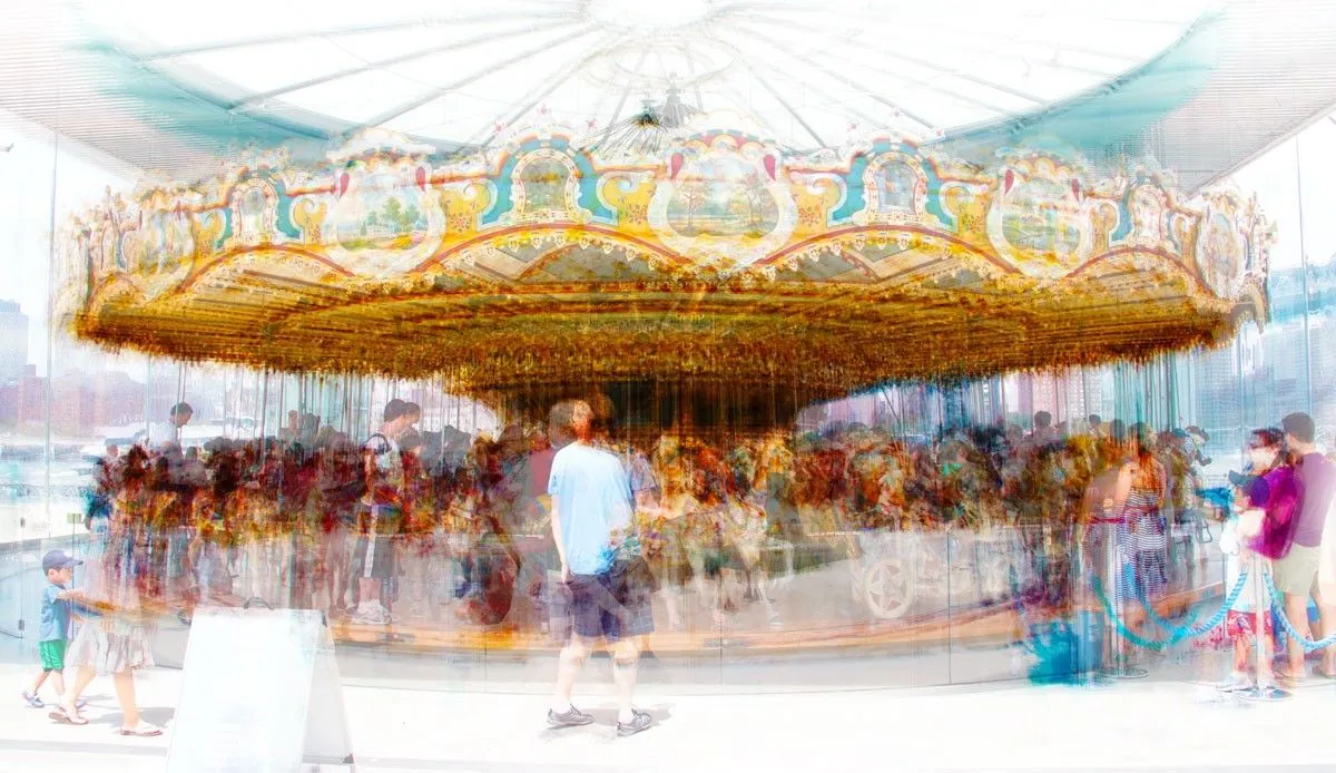 Carroussel, œuvre de Eric Villeneuve