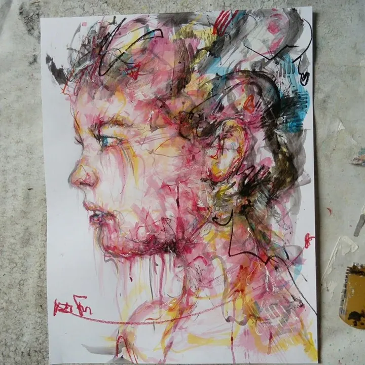 Sous verre, œuvre de Sheraf Prod