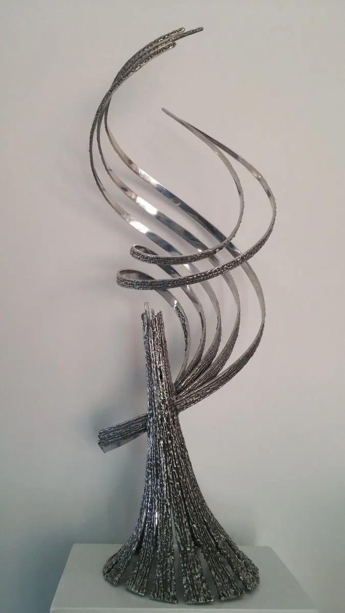 REBORN 6, œuvre de BELA SIMO
