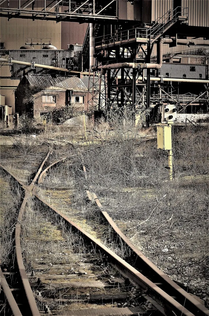 Sans issue, œuvre de Julien Nalia