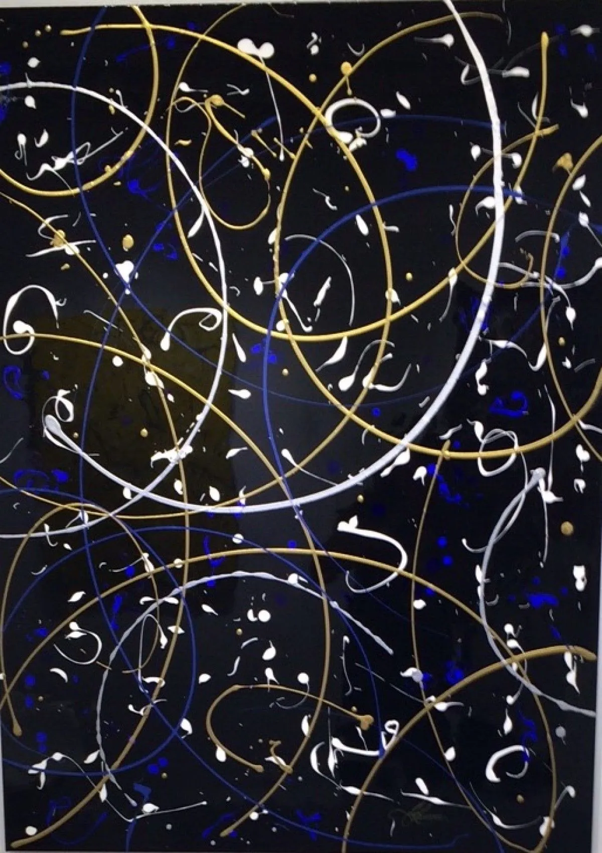 Lune bleue et Perles d'Or, artwork by France Lussier