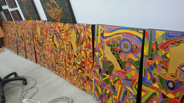 Different works, œuvre de Gjovalin Paci