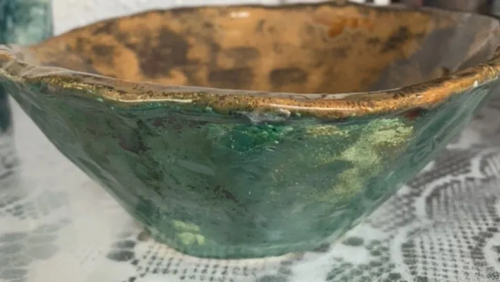 Mousse de terre, artwork by Anne Cellier
