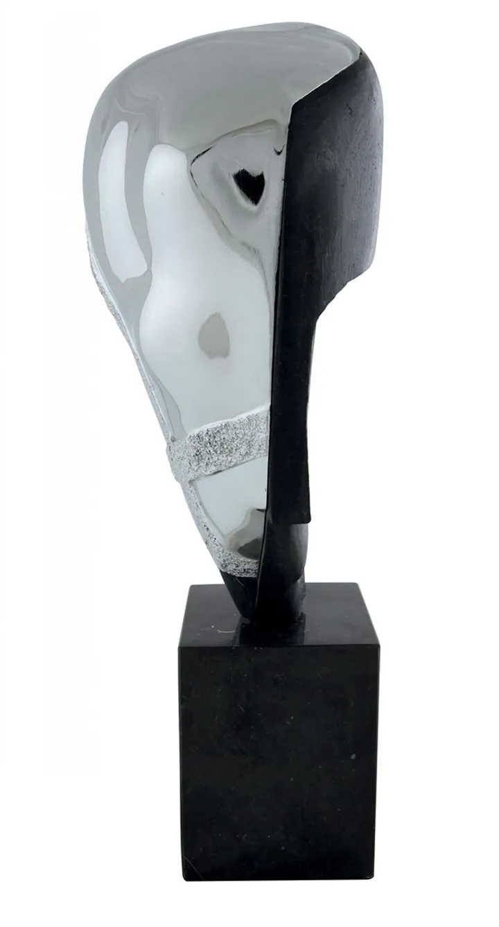 Head, œuvre de Ivan Yanev
